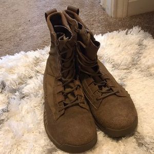 Nike SFB Field Boots